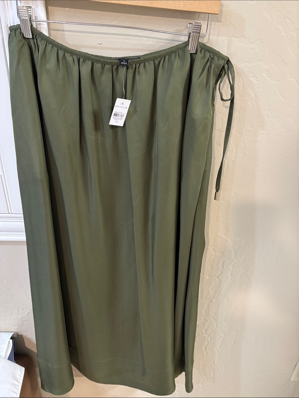 Ann Taylor Olive Green Maxi Skirt with zipper and detail Side Tie Waist